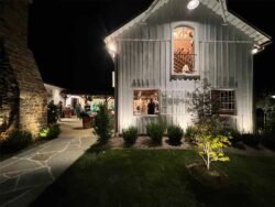 The Barns at Crest Hill Barn Pub at night
